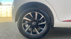 Toyota Aygo 1.0 VVT-i X-Trend TSS 5dr x-shift Petrol Hatchback